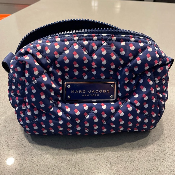 Marc jacobs makeup bag - Picture 1 of 2
